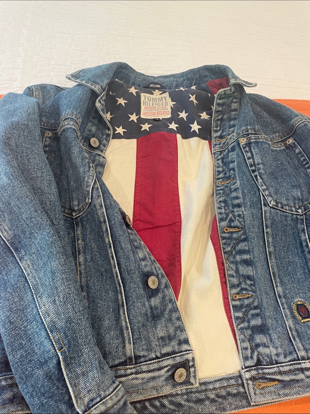 Authentic Tommy Hilfiger American Railroad Flag Lined Jean Jacket - Picture 11 of 11
